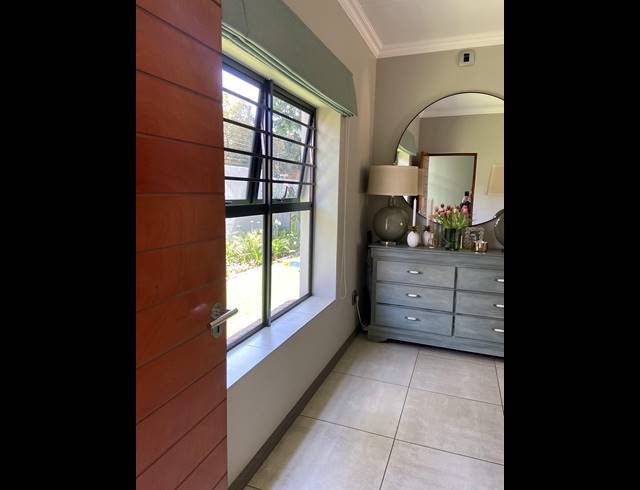 2 BEDROOM APARTMENT RENTED IN CRAIGHALL